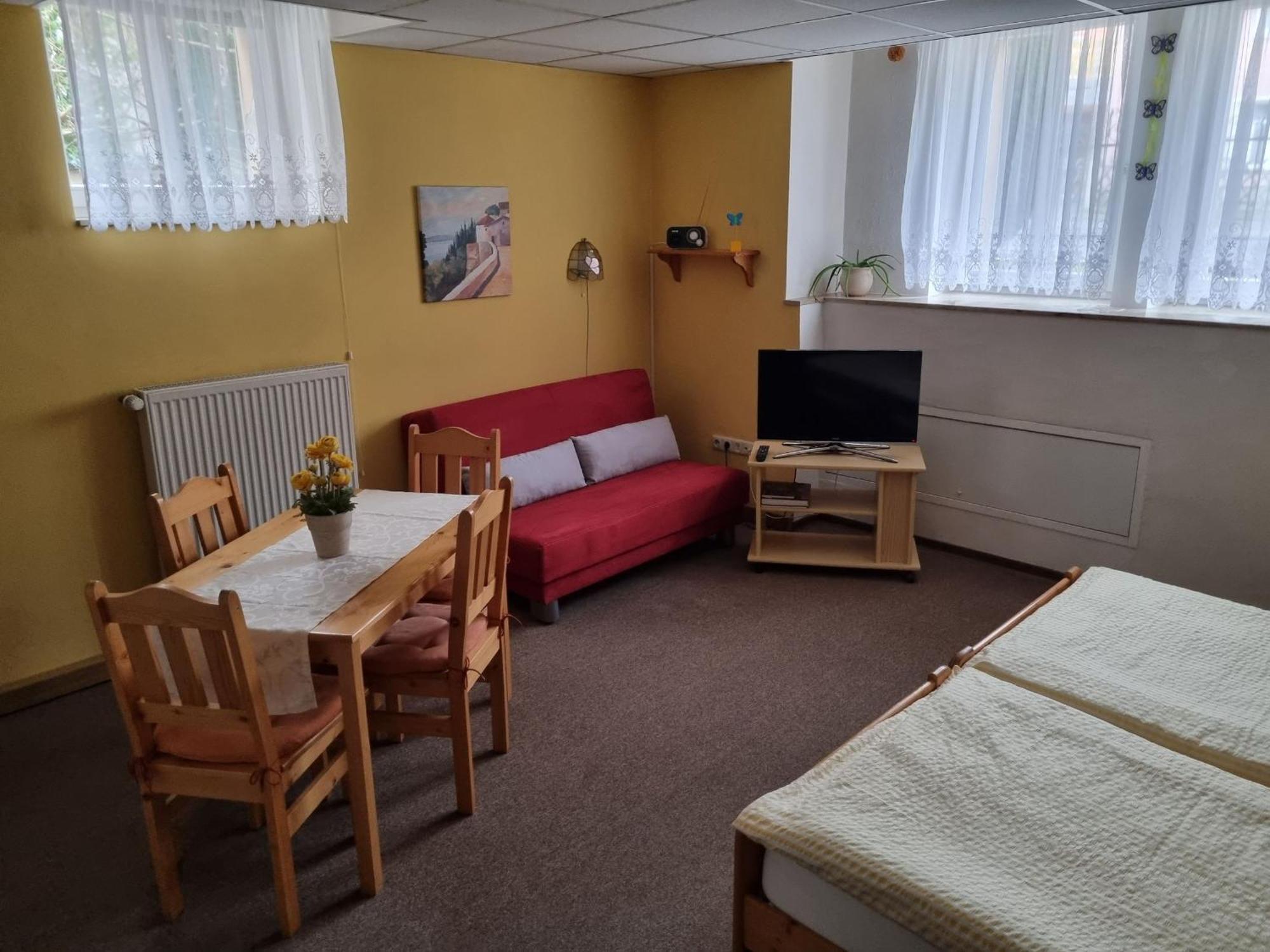 Gaestezimmer Kaempfe 魏玛 外观 照片